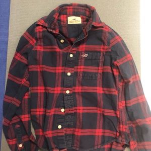 Youth hollister long sleeve.